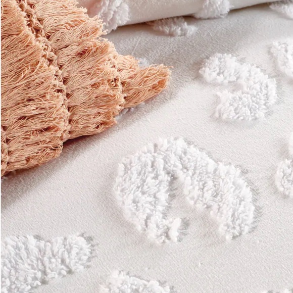 Miya Tufted Cotton Leopard Print Duvet Cover and Sham Set, white - Picture 3 of 8